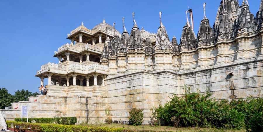 Ranakpur Jain Temple tour